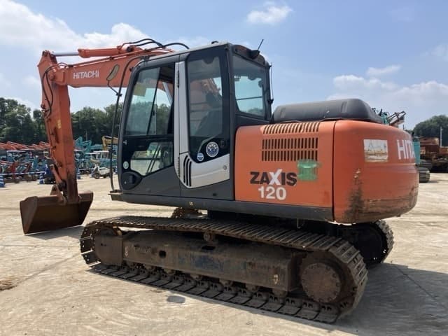 EXCAVATOR — Auction (lot 8456-368)