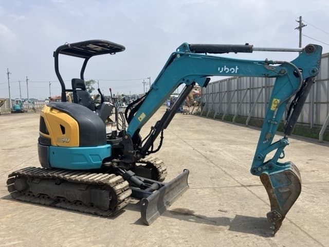 MINI EXCAVATOR — Auction (lot 8456-375)