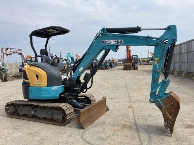 MINI EXCAVATOR — Auction (lot 8456-376)
