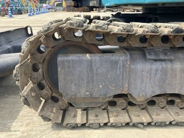 MINI EXCAVATOR — Auction (lot 8456-377)