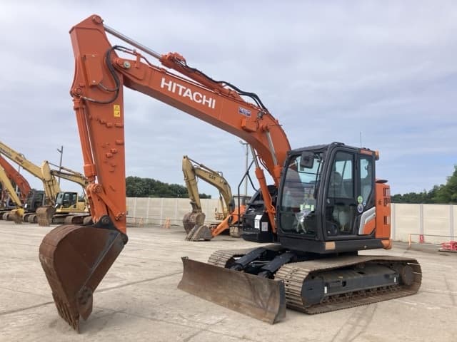 EXCAVATOR — Auction (lot 8456-38)