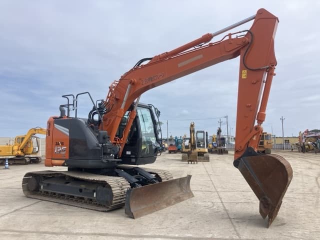 EXCAVATOR — Auction (lot 8456-38)