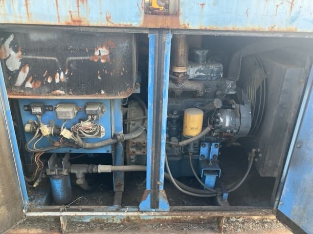 Compressor — Auction (lot 8456-3802)