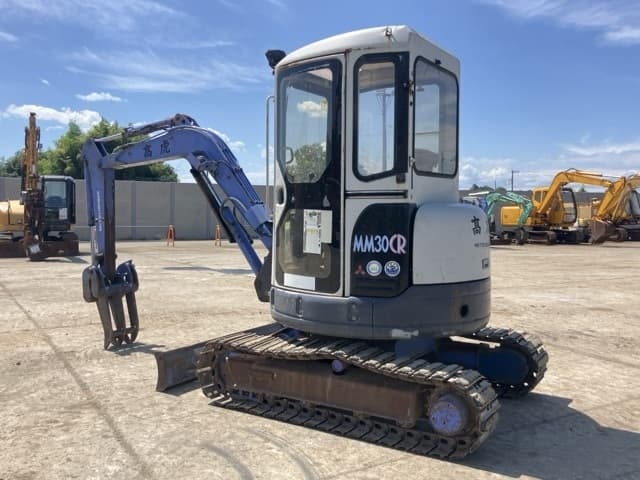 MINI EXCAVATOR — Auction (lot 8456-382)