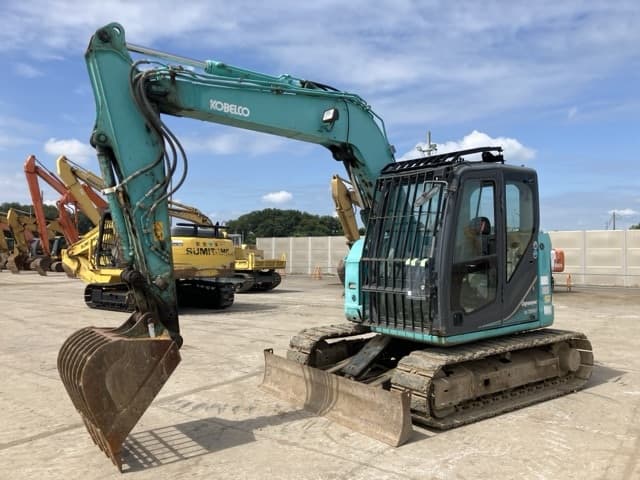 EXCAVATOR — Auction (lot 8456-39)