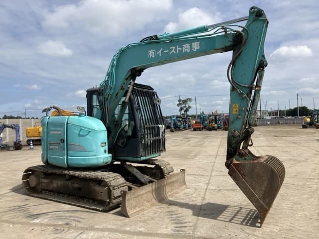 EXCAVATOR — Auction (lot 8456-39)