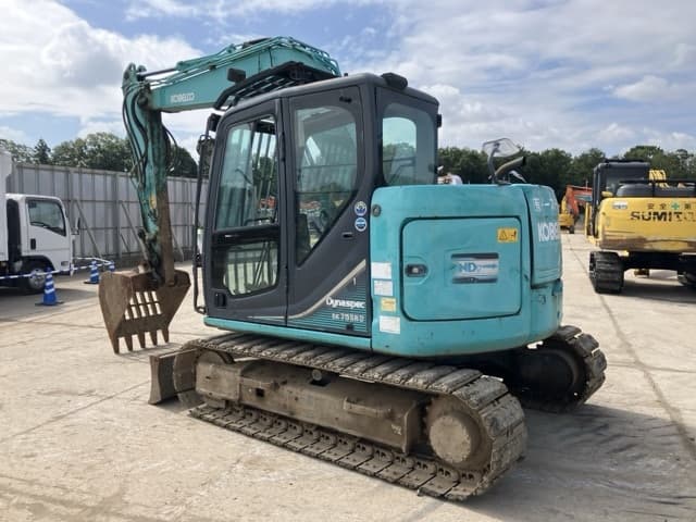 EXCAVATOR — Auction (lot 8456-39)
