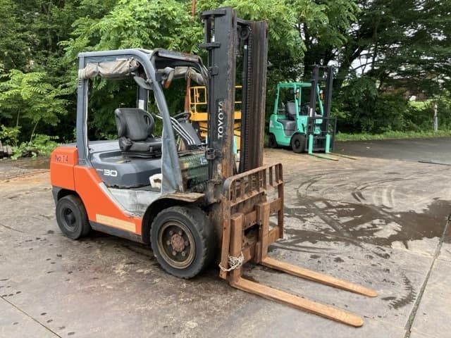 Forklift — Auction (lot 8456-39001)