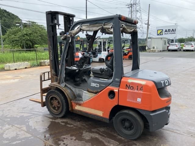 Forklift — Auction (lot 8456-39001)