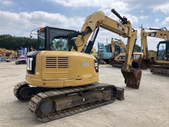 EXCAVATOR — Auction (lot 8456-391)