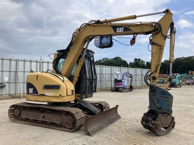 EXCAVATOR — Auction (lot 8456-392)