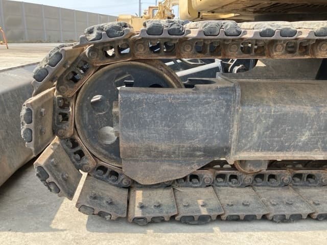 EXCAVATOR — Auction (lot 8456-394)