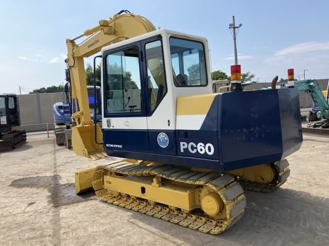 EXCAVATOR — Auction (lot 8456-396)