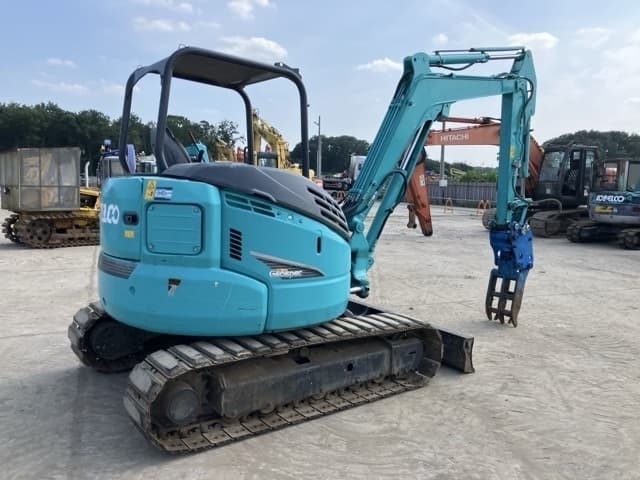 MINI EXCAVATOR — Auction (lot 8456-399)