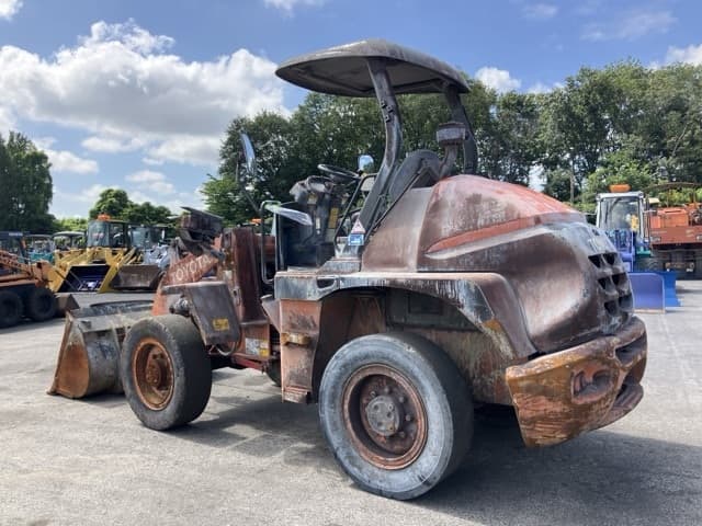 WHEEL LOADER — Auction (lot 8456-40)