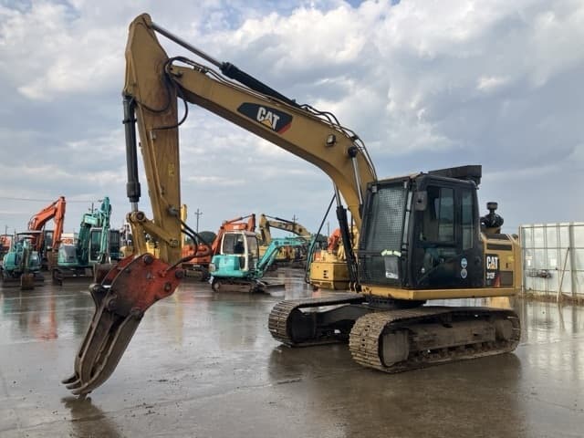 EXCAVATOR — Auction (lot 8456-405)
