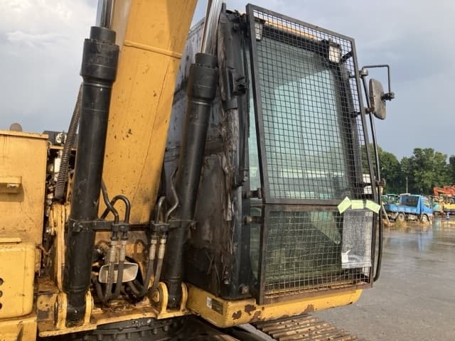 EXCAVATOR — Auction (lot 8456-405)