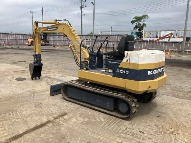 MINI EXCAVATOR — Auction (lot 8456-407)