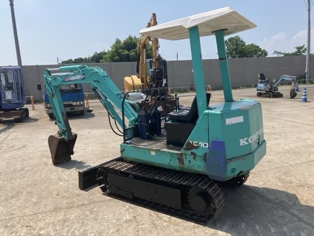MINI EXCAVATOR — Auction (lot 8456-410)