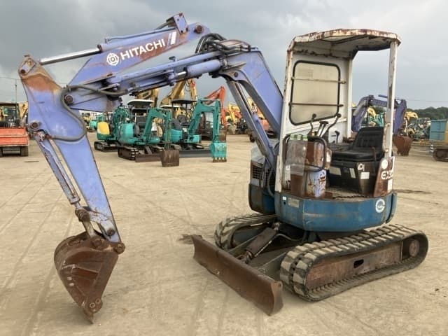 MINI EXCAVATOR — Auction (lot 8456-411)