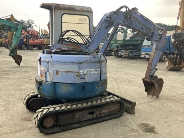 MINI EXCAVATOR — Auction (lot 8456-411)