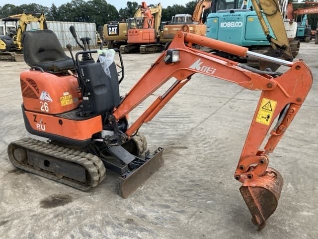 MINI EXCAVATOR — Auction (lot 8456-418)