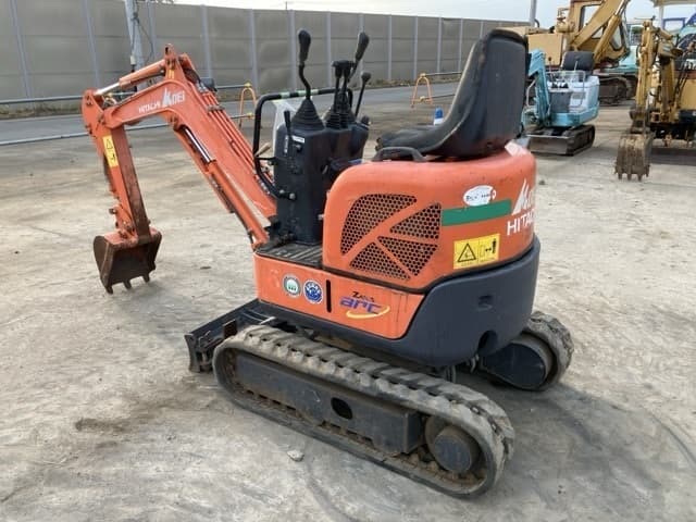 MINI EXCAVATOR — Auction (lot 8456-418)