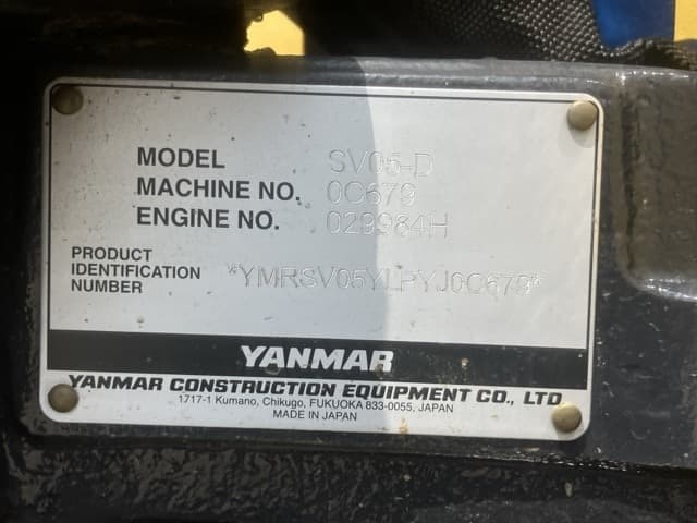 MINI EXCAVATOR — Auction (lot 8456-419)