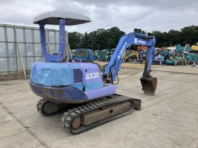 MINI EXCAVATOR — Auction (lot 8456-42)