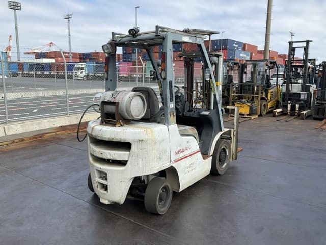 Forklift — Auction (lot 8456-42002)