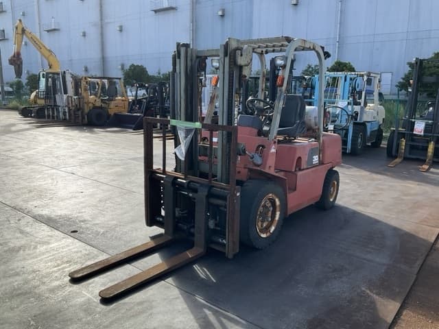 Forklift — Auction (lot 8456-42010)