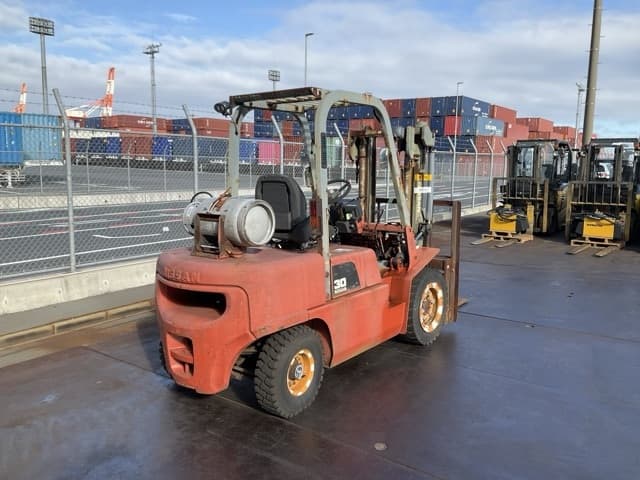 Forklift — Auction (lot 8456-42010)