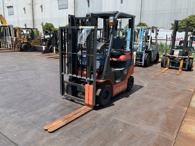 Battery Forklift — Auction (lot 8456-42013)