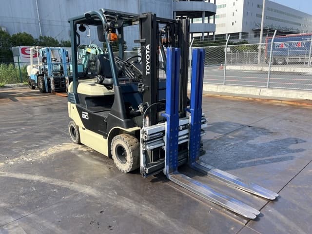 Battery Forklift — Auction (lot 8456-42015)
