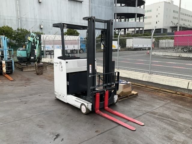 Reach Forklift — Auction (lot 8456-42019)