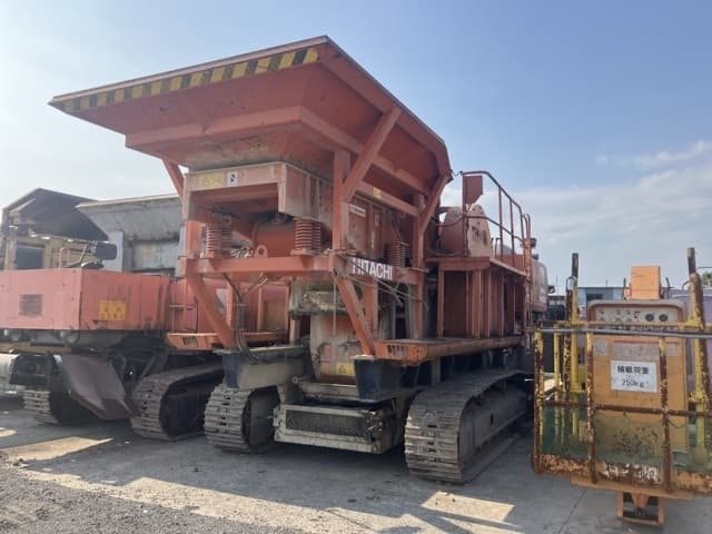 Mobile crusher — Auction (lot 8456-421)