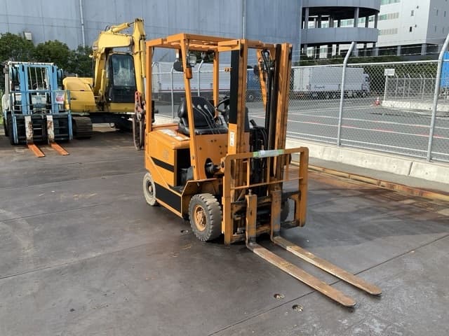 Battery Forklift — Auction (lot 8456-42801)