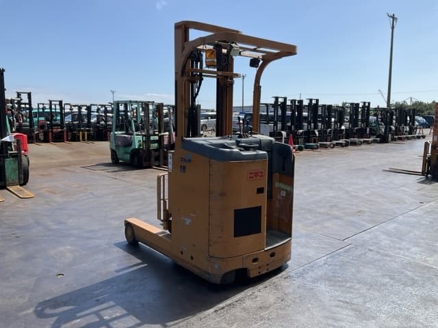 Reach Forklift — Auction (lot 8456-42802)