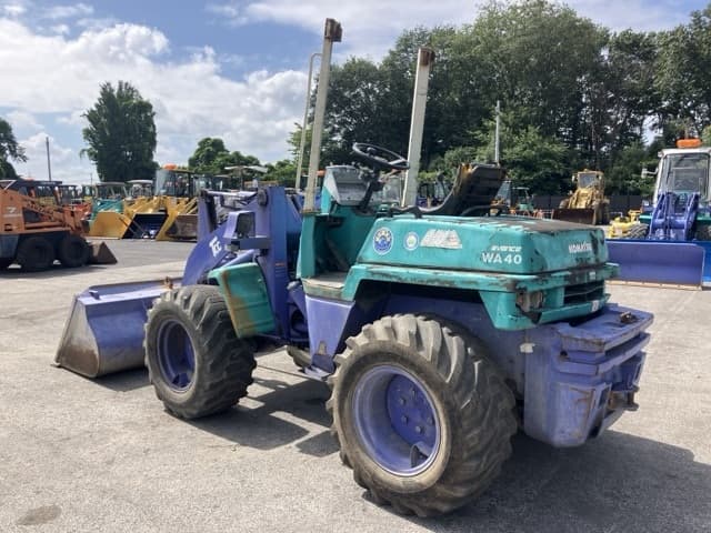 MINI WHEEL LOADER — Auction (lot 8456-43)