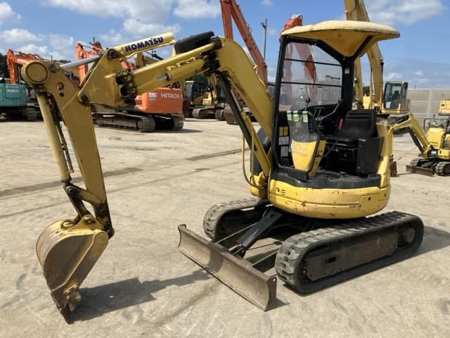 MINI EXCAVATOR — Auction (lot 8456-44)
