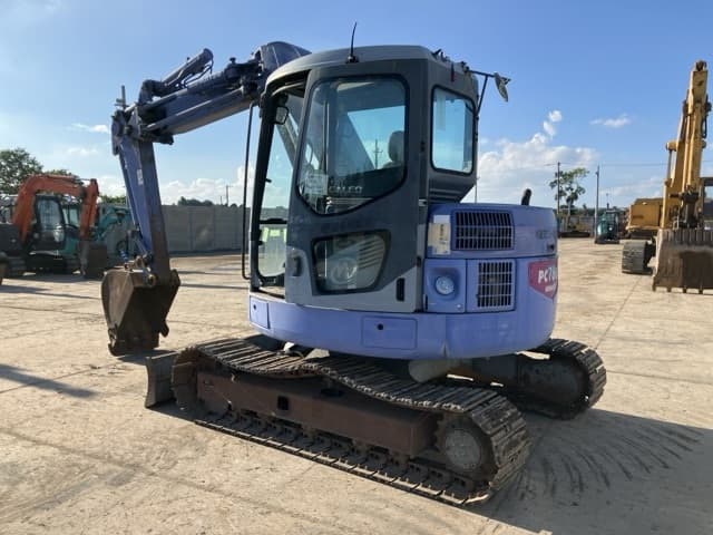 EXCAVATOR — Auction (lot 8456-47)