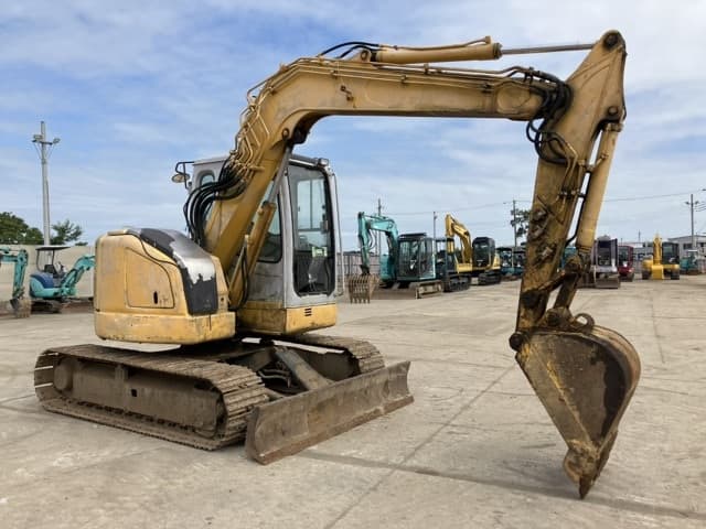 EXCAVATOR — Auction (lot 8456-49)