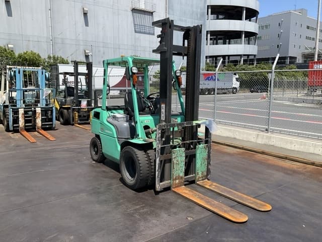 Forklift — Auction (lot 8456-49001)