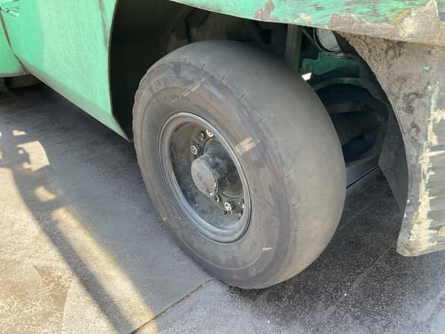 Forklift — Auction (lot 8456-49001)