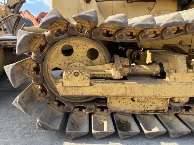 Bulldozer — Auction (lot 8456-50)