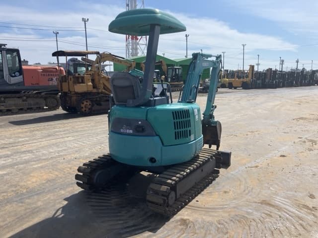 MINI EXCAVATOR — Auction (lot 8456-50001)