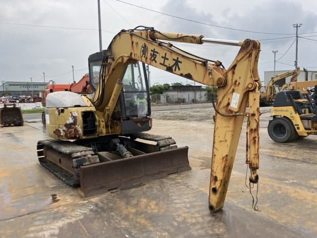 EXCAVATOR — Auction (lot 8456-50009)