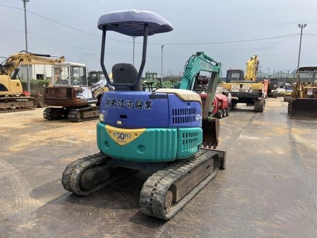 MINI EXCAVATOR — Auction (lot 8456-50012)
