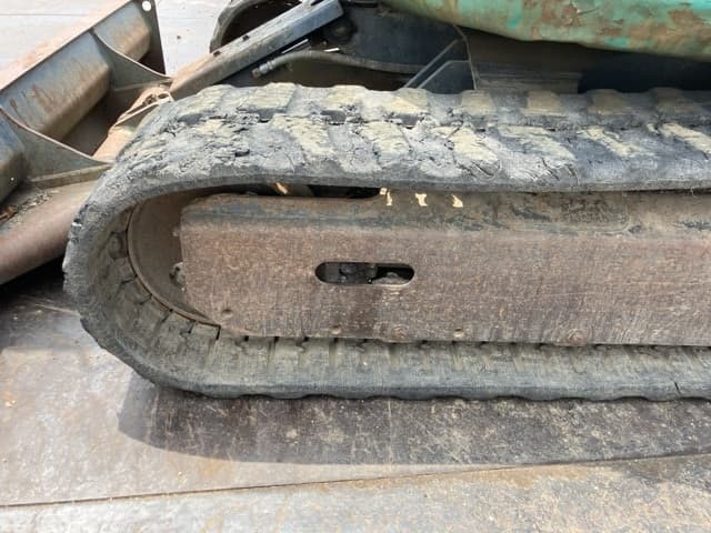 MINI EXCAVATOR — Auction (lot 8456-50012)