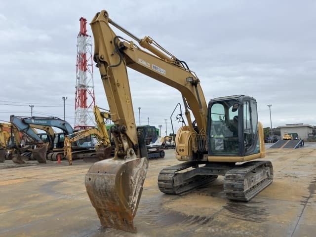 EXCAVATOR — Auction (lot 8456-50013)